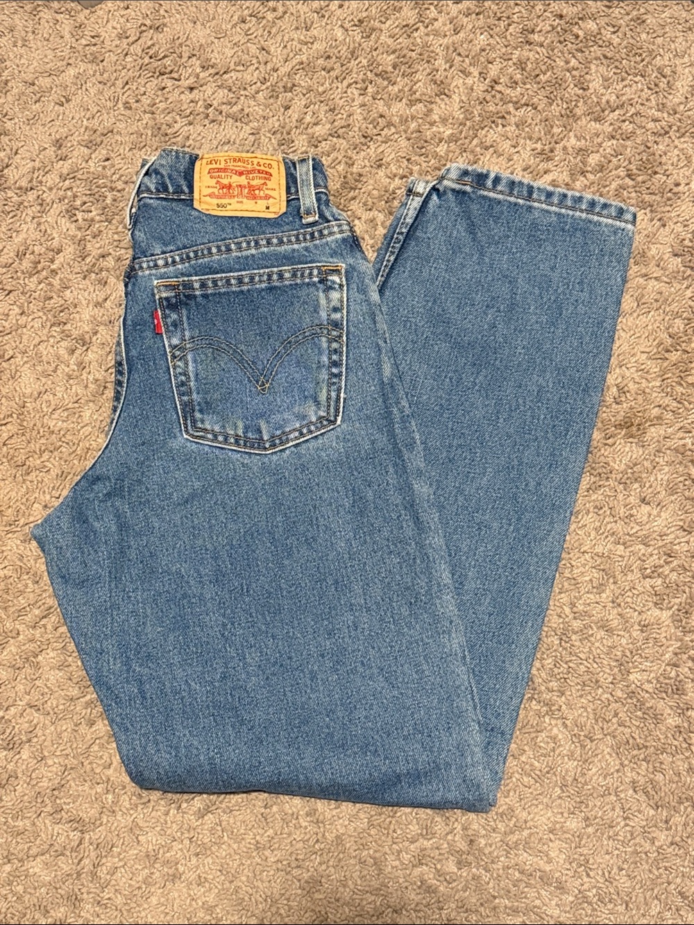 Levi's 550 Classic Relaxed Tapered Mom Jeans 6 M
